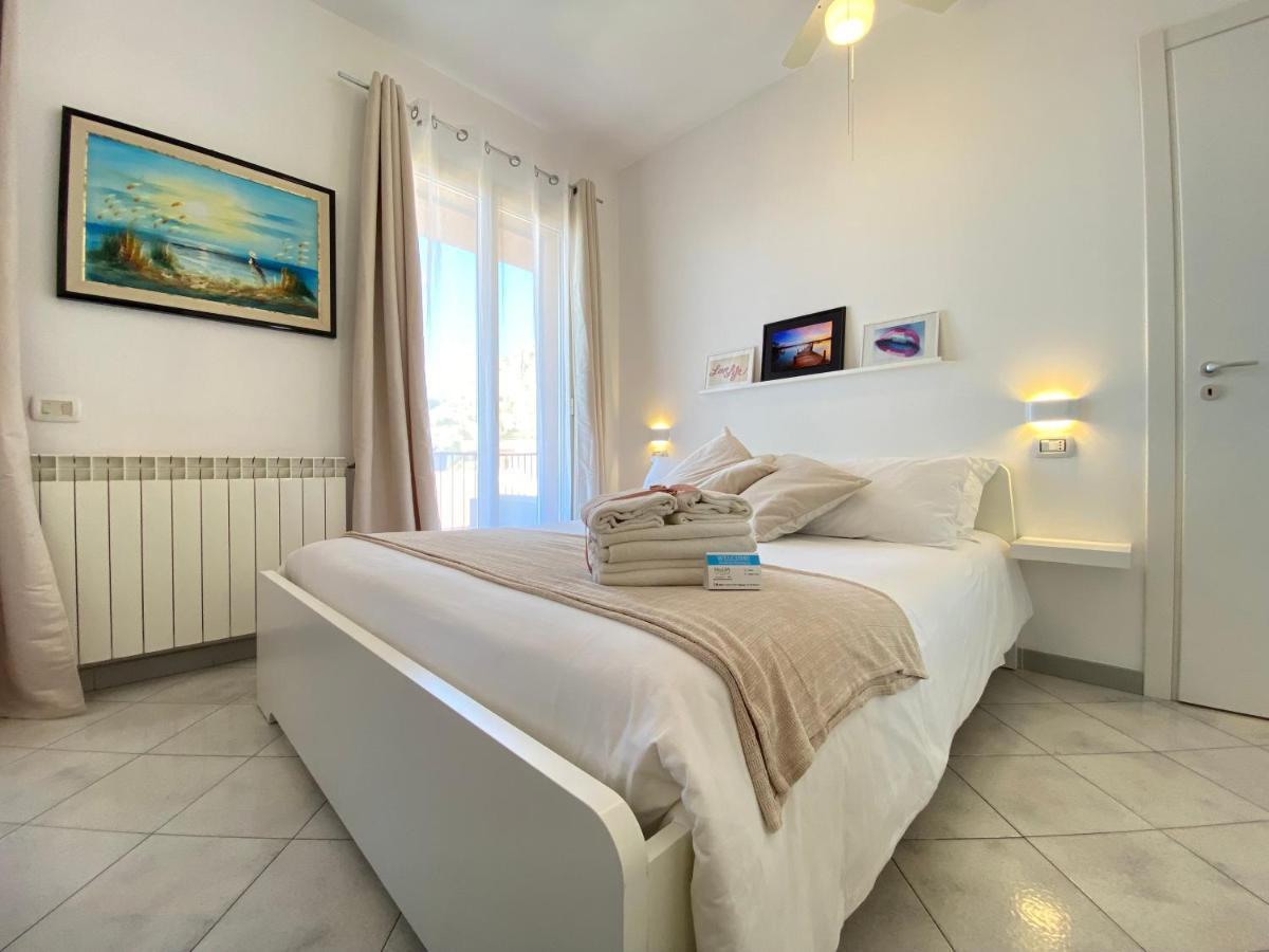 Ma&Mi Guest House Чефалу Екстериор снимка