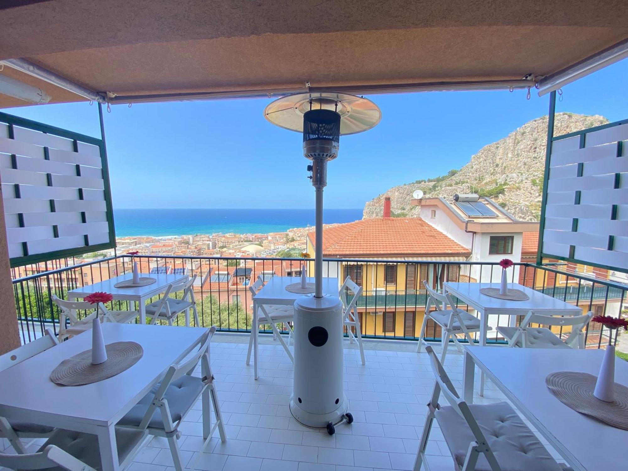 Ma&Mi Guest House Чефалу Екстериор снимка